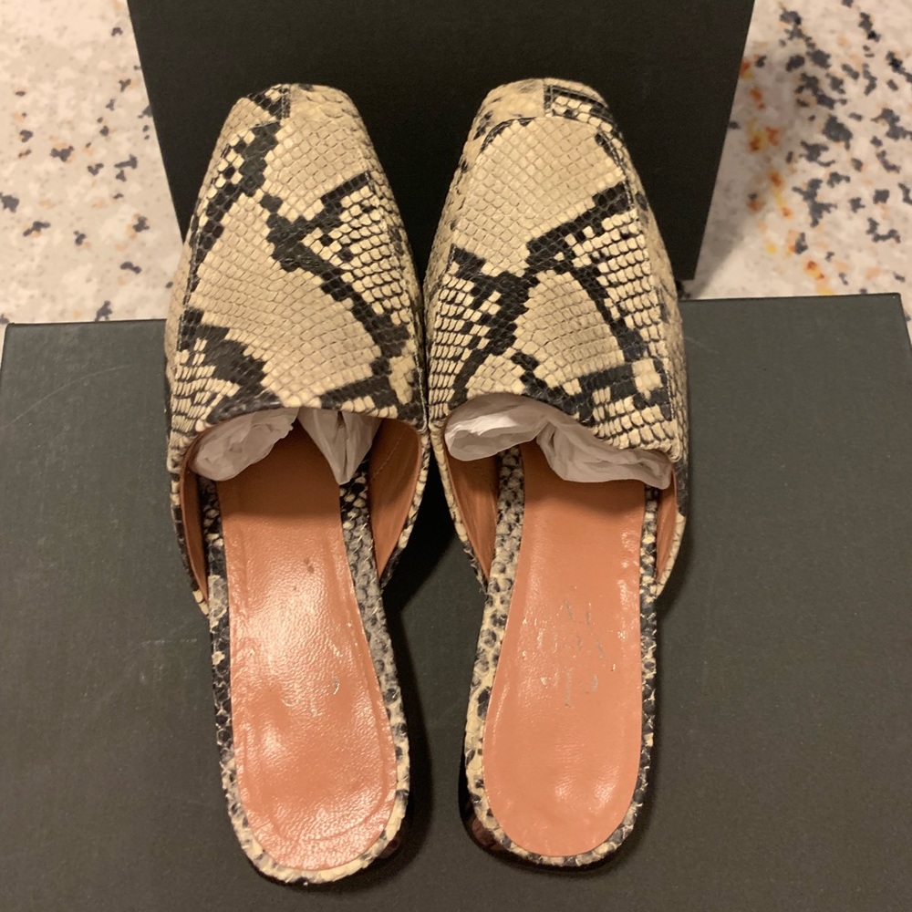 Eleventy luxury slippers.